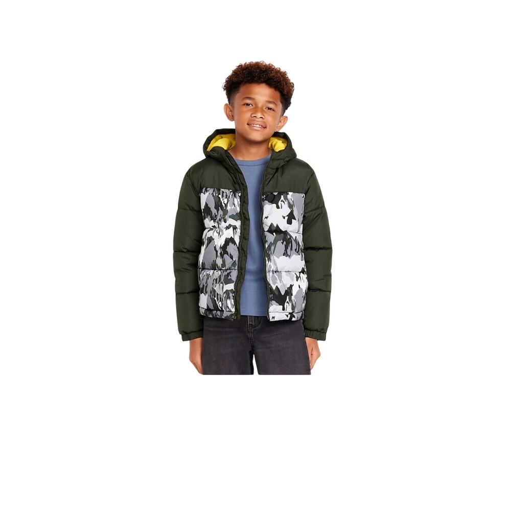 Old Navy Boys' Camo Water-Resistant Hooded Puffer Jacket
